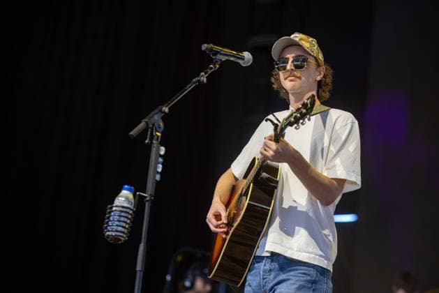 April 24, 2026, Indio, California, U.S: JACOB TY YOUNG of Ole 60 during Stagecoach Music Festival at Empire Polo Club in Indio, California Indio U.S  - ZUMAs135 20260424_zap_s135_124 Copyright: xDanielxDeSloverx