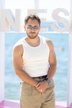 The 9th Canneseries International Festival - Demain Nous Appartient Photocall Youcef Agal attends the Demain Nous Appartient Photocall at the 9th Canneseries International Festival at Plage Du Majestic on April 25, 2026 in Cannes, France. Photo by Shootpix ABACAPRESS.COM Cannes France  Copyright: xShootpix ABACAx