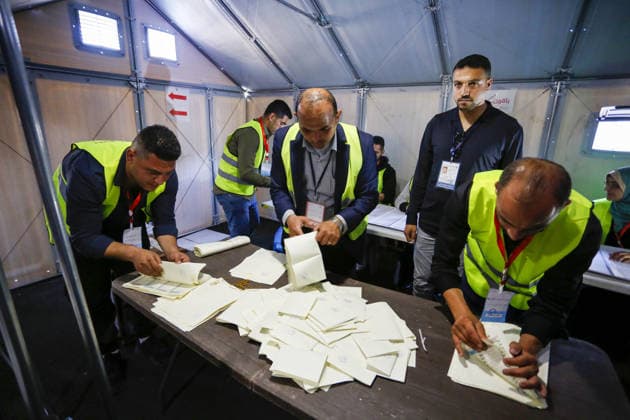 Voting ends in Palestinian local elections after 22 years DEIR AL-BALAH, GAZA, PALESTINE - APRIL 25: Election officials begin counting ballots after polls closed in Deir al-Balah, Gaza, Palestine on April 25, 2026. Voting has ended in the 2026 local elections in Palestine, held after a 22-year gap. Stringer Anadolu Deir al-Balah Gaza. Editorial use only. Please get in touch for any other usage.  Copyright: x2026xAnadoluxStringerx
