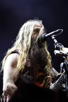 RECORD DATE NOT STATED black label society faz show no bangers open air Sao Paulo (SP), April 25, 2026 - Bangers Open Air Music SP - Black Label Society performs during the first day of the Bangers Open Air festival this Saturday, the 25th, at the Memorial da America Latina in Sao Paulo. This is the biggest metal festival in Brazil, featuring big names in heavy rock from the national and international scene.(Foto: Fabricio Bomjardim Thenews2 imago images) black label society faz show no bangers open air  Copyright: xFabricioxBomjardimx