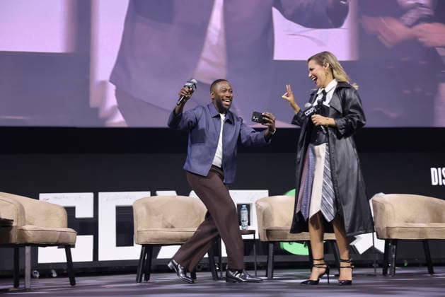 April 25, 2026, Mexico City, Ciudad de Mexico, Mexico: Lamorne Morris attends the Spider Noir: With no power comes no responsibility conference at pop culture festival CCXP Comic Con Experience at Centro Banamex on April 25, 2026 in Mexico City, Mexico. Mexico City Mexico - ZUMAe321 20260425_zea_e321_138 Copyright: xYamakxPereax