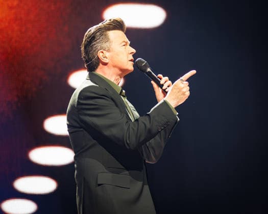 Rick Astley performing live at The O2 Arena in London, UK on 25th April 2026 Rick Astley performing live at The O2 Arena in London, UK on 25th April 2026, Credit:Manuela Langotsch Avalon United Kingdom, London, The O2 Arena  Copyright: xManuelaxLangotschx xAvalonx 1094376287