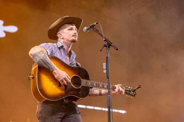 April 25, 2026, Indio, California, U.S: Musician BENJAMIN TOD during Stagecoach Music Festival at Empire Polo Club in Indio, California Indio U.S  - ZUMAs135 20260425_zap_s135_044 Copyright: xDanielxDeSloverx
