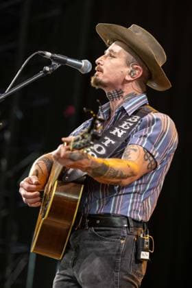 April 25, 2026, Indio, California, U.S: Musician BENJAMIN TOD during Stagecoach Music Festival at Empire Polo Club in Indio, California Indio U.S  - ZUMAs135 20260425_zap_s135_038 Copyright: xDanielxDeSloverx