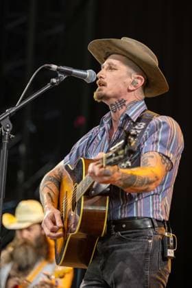 April 25, 2026, Indio, California, U.S: Musician BENJAMIN TOD during Stagecoach Music Festival at Empire Polo Club in Indio, California Indio U.S  - ZUMAs135 20260425_zap_s135_039 Copyright: xDanielxDeSloverx