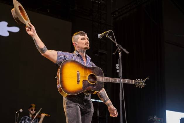 April 25, 2026, Indio, California, U.S: Musician BENJAMIN TOD during Stagecoach Music Festival at Empire Polo Club in Indio, California Indio U.S  - ZUMAs135 20260425_zap_s135_035 Copyright: xDanielxDeSloverx