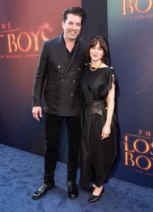 April 26, 2026, Bronx, New York, USA: Jonathan Scott and Zooey Deschanel attend Lost Boys opening night on Broadway at Palace Theatre in New York, NY on April 26, 2026. Bronx USA  - ZUMAr339 20260426_znp_r339_115 Copyright: xLevxRadinx