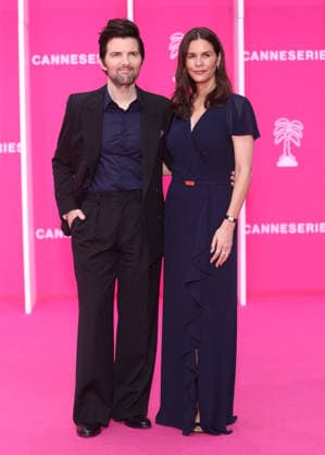 Adam Scott and Naomi Scott on the pink carpet at the 9th edition of Canneseries in Cannes April 26th, 2026 Denis Guignebourg Bestimage Celebrities on the pink carpet at the 9th edition of Canneseries in Cannes April 26th, 2026 Cannes France  Copyright: xDenisxGuignebourgx xBestimagexDenisxGuignebourgx xBestimagex