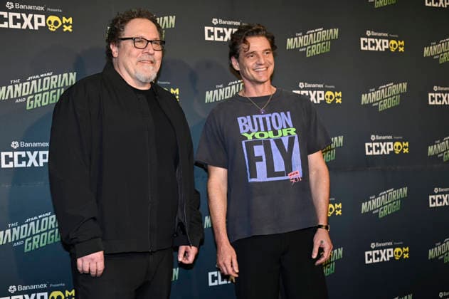 The Mandalorian and Grogu Photocall - CCXP Director Jon Favreau and actor Pedro Pascal pose for photos during The Mandalorian and Grogu photocall as part of the pop culture festival CCXP Comic Con Experience at Centro Banamex on April 26, 2026 in Mexico City, Mexico. (Photo by Carlos Tischler Eyepix Group) Copyright: xCarlosxTischler xEyepixxGroupx CT_26042026_182491