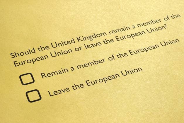 Referendum am 23. Juni: Sollte das Vereinigte Königreich Mitglied der Europäischen Union bleiben oder die Europäische Union verlassen. Die Umfrage ist auch bekannt als Brexit und bedeutet den Austritt Großbritanniens June 23 referendum: Should the United Kingdom remain a member of the European Union or leave the European Union. The poll is aka Brexit meaning Britain exit Copyright: imageBROKER ClaudioxDivizia ibxiqx17227401.jpg