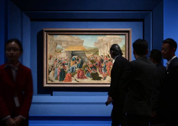 (260427) -- BEIJING, April 27, 2026 -- Visitors view an art work during an exhibition in Beijing, capital of China, April 27, 2026. An art exhibition Homage to the Virtuosos: From Leonardo da Vinci to Caravaggio -- Masterpieces of the Italian Renaissance opens to the public here on Monday. This exhibition displays 36 masterpieces by more than 20 renowned Italian artists from the 15th to the 17th centuries, including Botticelli, da Vinci, Michelangelo, and Raphael. Most of the works are on display in China for the first time. ) CHINA-BEIJING-ITALIAN RENAISSANCE-EXHIBITION (CN) LixHe 