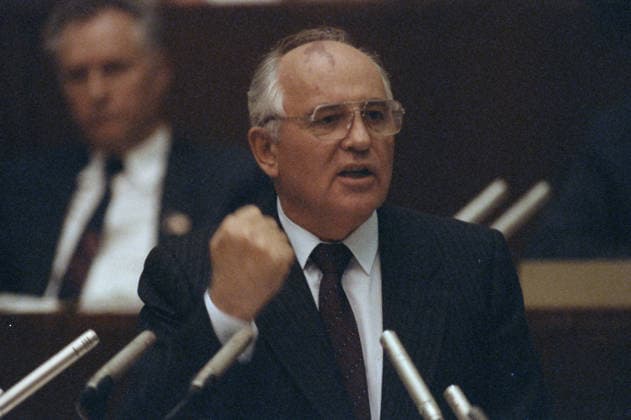 Moscow, USSR. USSR President Mikhail Gorbachev gives a speech at the extraordinary (6th) session of the USSR Supreme Soviet convened after the attempted coup d etat undertaken by the State Committee for the State of Emergency headed by USSR Vice President Gennady Yanayev on August 19-22, 1991. Anatoly Morkovkin, Alexander Chumichev TASS  32404771