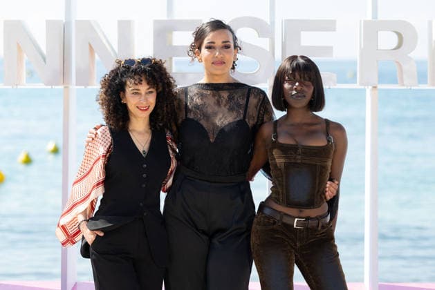 The 9th Canneseries International Festival - BOHO Photocall Abbie Boutkabout, Zita Theunynck, Olympia Allaert, Ikram Aoulad, Helen Perquy, Miss Angel, Serine Ayari, Philippe De Schepper, Laura Brewaeys attends the BOHO Photocall Photocall at the 9th Canneseries International Festival at Plage Du Majestic on April 27, 2026 in Cannes, France. Photo by ShootPix ABACAPRESS.COM Cannes France Copyright: xShootpix ABACAx