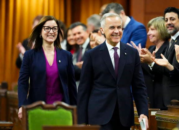 April 27, 2026, Ottawa, On, CAN: Prime Minister Mark Carney introduces new member of Parliament Danielle Martin to the House of Commons on Parliament Hill in Ottawa on Monday, April 27, 2026. Ottawa CAN  - ZUMAc35_ 20260427_zaf_c35_047 Copyright: xSeanxKilpatrickx