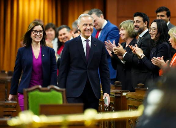 April 27, 2026, Ottawa, On, CAN: Prime Minister Mark Carney introduces new member of Parliament Danielle Martin to the House of Commons on Parliament Hill in Ottawa on Monday, April 27, 2026. Ottawa CAN  - ZUMAc35_ 20260427_zaf_c35_046 Copyright: xSeanxKilpatrickx