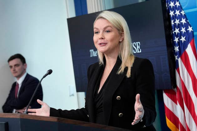 Karoline Leavitt press briefing - Washington White House Press Secretary Karoline Leavitt speaks during her last press briefing before a maternity leave at the White House in Washington on March 27, 2026. Photo by Yuri Gripas ABACAPRESS.COM Washington DC United States  Copyright: xPool ABACAx