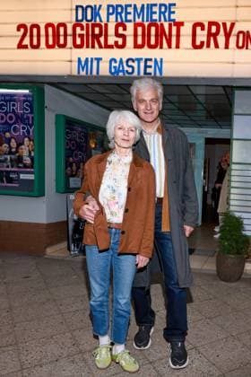 Girls dont cry Sigrid Klausmann, Walter Sittler Premiere des Dokumentarfilms Girls Dont Cry im Kino am BundesPlatz, Berlin Datum: 27.04.2026 Copyright: xEventpress Kratschx