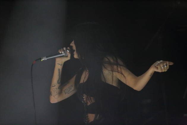 Maggie Lindemann bei einem Konzert im Hole 44 in Berlin, 27. April 2026. Maggie Lindemann Konzert Berlin