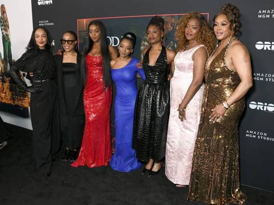 Tessa Thompson, Alana Mayo, Mallori Johnson, Kara Young, Aleshea Harris, Erika Alexander, Viveca A. Fox at arrivals for IS GOD IS Premiere, Brooklyn Academy of Music (BAM) Rose Cinema, New York, NY, April 27, 2026. Photo By: Quoin Pics Everett Collection IS GOD IS Premiere PUBLICATIONXNOTxINxCANxCHNxFRAxITAxJPNxNORxPOLxRUSxESPxUKxUSA