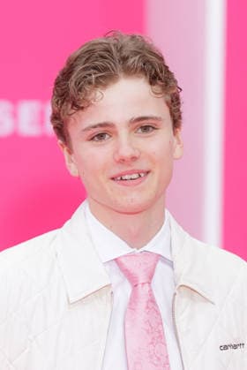 Pink Carpet - The 9th Canneseries International Festival - Day 5 Linus Rogsgard attends the Day Five of the 9th Canneseries International Festival on April 27, 2026 in Cannes, France. Photo by ShootPix ABACAPRESS.COM Cannes France  Copyright: xShootpix ABACAx
