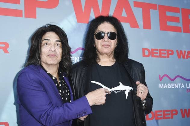 Paul Stanley, Gene Simmons at arrivals for DEEP WATER Premiere, Paramount Theater, Los Angeles, CA, April 27, 2026. Photo By: Elizabeth Goodenough Everett Collection DEEP WATER Premiere PUBLICATIONXNOTxINxCANxCHNxFRAxITAxJPNxNORxPOLxRUSxESPxUKxUSA