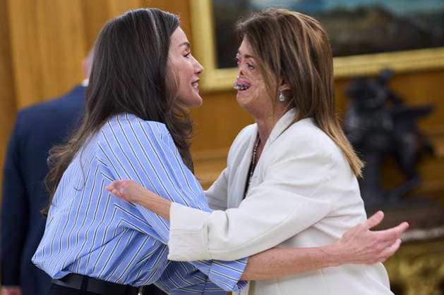 28-04-2026 Madrid Queen Letizia during as meeting with members of the Carlos I chair of public policy and a group of experts from the Legislative Observatory for rare diseases and orphan drugs at Zarzuela palace in Madrid. No Spain Â  Copyright: xPPEx
