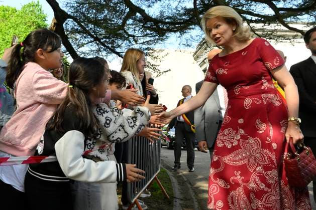 Queen Mathilde Visits Art and Power Exhibition MARIEMONT, BELGIUM - APRIL 28: Queen Mathilde of Belgium pictured visiting the exhibition Mary of Hungary: Art and Power in the Renaissance on April 28, 2026 in Mariemont, Belgium, 28 04 2026 Mariemont Belgium  Copyright: xPhilipxReynaersx