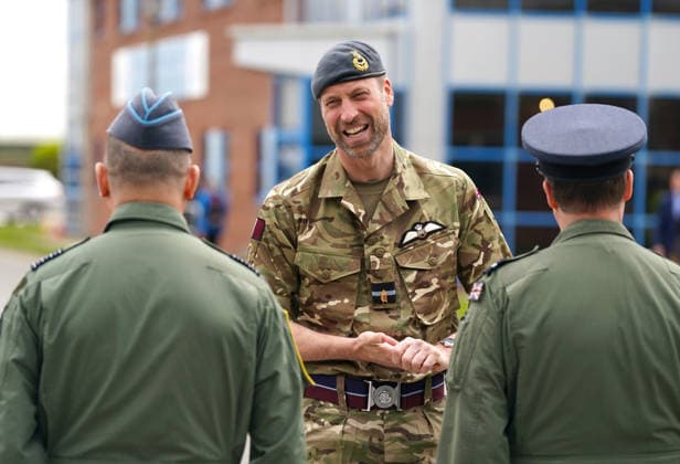 . 28 04 2026. Anglesey, United Kingdom. Prince William during a visit to RAF Valley on the island of Anglesey in Wales, United Kingdom.  xPoolx xi-Imagesx IIM-26741-0003