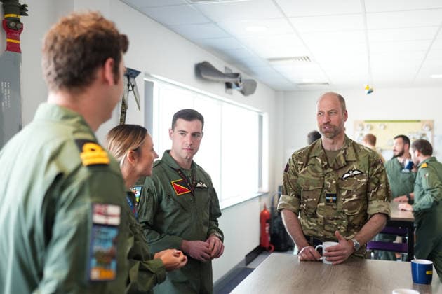 . 28 04 2026. Anglesey, United Kingdom. Prince William during a visit to RAF Valley on the island of Anglesey in Wales, United Kingdom.  xPoolx xi-Imagesx IIM-26741-0017