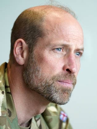 . 28 04 2026. Anglesey, United Kingdom. Prince William during a visit to RAF Valley on the island of Anglesey in Wales, United Kingdom.  xPoolx xi-Imagesx IIM-26741-0031