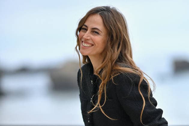 Chanel Cruise Show Photocall - Biarritz Anne Berest attending photocall of the Chanel Cruise 2026-2027 fashion show at Casino Municipal in Biarritz, France on April 28, 2026. Photo by Franck Castel ABACAPRESS.COM Biarritz Nouvelle-Aquitaine France  Copyright: xCastelxFranck ABACAx