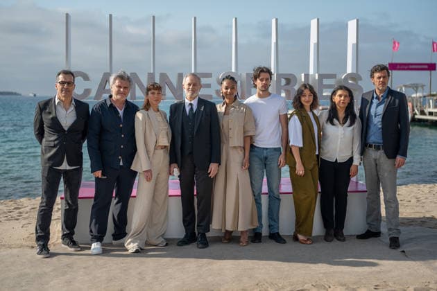 Zodiaque Crew attend the Zodiaque photocall in Hotel Majestic Beach during 9th CanneSeries festival in Cannes, France on April 28, 2026 Photo by Loran Mafar Starface 455461 2026 04 28 Cannes France  Copyright: xLoranxMafarx xStarfacex STAR_455461_023