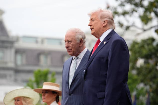 United States President Donald J Trump and King Charles III of the United Kingdom of Great Britain and Northern Ireland after reviewing the troops during a State Arrival Ceremony on the South Lawn of the White House in Washington, DC, USA, on April 28, 2026. Copyright: xYurixGripasx xPoolxviaxCNP MediaPunchx