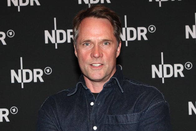 Matthias Schloo bei der Premiere vom ARD Doku Film UDO Rebell. Rockstar. Ikone (ab 10. Mai 2026 in der ARD Mediathek) am 28.04.2026 in die Astor Filmlounge in Hamburg Matthias Schloo at the premiere of the ARD documentary film UDO Rebel. Rockstar. Icon (available in the ARD Mediathek from May 10, 2026) on April 28, 2026 at the Astor Film Lounge in Hamburg, Germany Lindenbergs UDO Rebell. Rockstar. Ikone. ARD Filmdoku Premiere in Hamburg