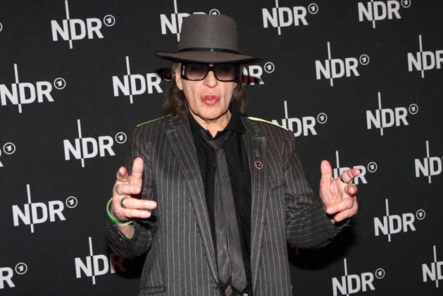 Udo Lindenberg bei der Premiere vom ARD Doku Film UDO Rebell. Rockstar. Ikone (ab 10. Mai 2026 in der ARD Mediathek) am 28.04.2026 in die Astor Filmlounge in Hamburg Udo Lindenberg at the premiere of the ARD documentary film UDO Rebel. Rockstar. Icon (available in the ARD Mediathek from May 10, 2026) on April 28, 2026 at the Astor Film Lounge in Hamburg, Germany Lindenbergs UDO Rebell. Rockstar. Ikone. ARD Filmdoku Premiere in Hamburg