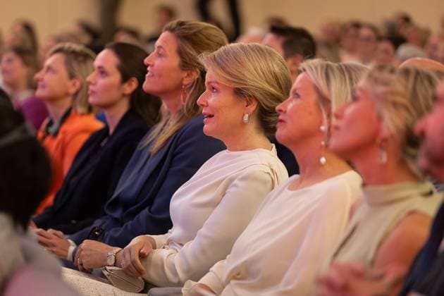 Minister of Justice Annelies Verlinden and Queen Mathilde of Belgium pictured during the 27th edition of the award ceremony of the Womed Award , for best female entrepreneur, organised by Markant and Unizo, Tuesday 28 April 2026 in Brussels.  JAMESxARTHURxGEKIERE 172331932