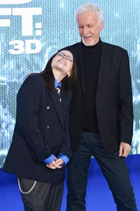Billie Eilish und James Cameron bei der Premiere des 3D-Konzertfilms Billie Eilish - Hit Me Hard and Soft: The Tour im Odeon Luxe Leicester Square. London, 28.04.2026