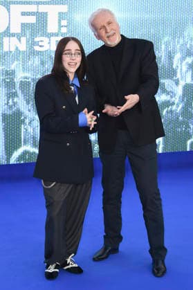 Billie Eilish und James Cameron bei der Premiere des 3D-Konzertfilms Billie Eilish - Hit Me Hard and Soft: The Tour im Odeon Luxe Leicester Square. London, 28.04.2026