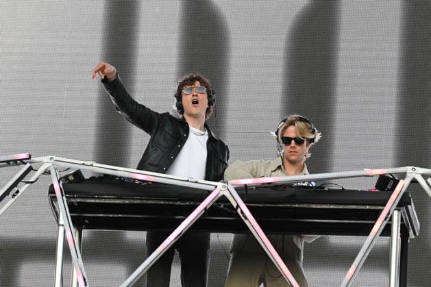 Entertainment Bilder des Tages #2 Ofenbach duo perform live before PSG Bayern Ofenbach live before PSG Bayern soccer Match, Champions League Ofenbach PSG vs Bayern Munich in Parc des Princes, Paris, France, on 28 April, 2026 28 04 2026 Paris, FRANCE 455477 2026 04 28 PARIS France  Copyright: xL.Urmanx xStarfacex STAR_455477_006