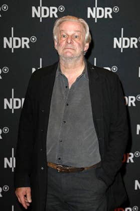 Max Herbrechter bei der Premiere des ARD-Dokumentarfilms Udo! Rebell. Rockstar. Ikone. in der Astor Filmlounge Hafencity. Hamburg, 28.04.2026