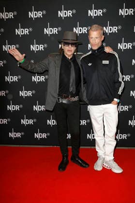 Udo Lindenberg und Benjamin von Stuckrad-Barre bei der Premiere des AERD-Dokumentarfilms Udo! Rebell. Rockstar. Ikone. in der Astor Filmlounge Hafencity. Hamburg, 28.04.2026