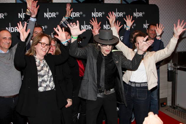ABB LINDENBERG- Udo Gerhard Lindenberg auf dem roten Teppich bei der Kino Welt Premiere der ARD Dekou UDO Rebell Rockstar Ikone in der Astor Filmlounge in der Hafencity am 28.04.2026 in Hamburg Hamburg Deutschland