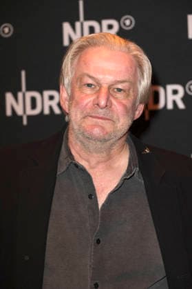 Max Herbrechter bei der Premiere des ARD-Dokumentarfilms Udo! Rebell. Rockstar. Ikone. in der Astor Filmlounge Hafencity. Hamburg, 28.04.2026