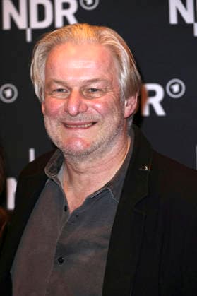 Max Herbrechter bei der Premiere des ARD-Dokumentarfilms Udo! Rebell. Rockstar. Ikone. in der Astor Filmlounge Hafencity. Hamburg, 28.04.2026