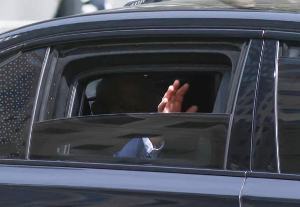 King Charles III waves as he departs after he and Queen Camilla visited the 9 11 Memorial pools in New York City on Wednesday, April 29, 2026. King Charles III and Queen Camilla will visit the nation s capital, New York City, and Virginia during the trip arranged to celebrate the United States of America s 250th anniversary of its independence.  NYP20260429808 JOHNxANGELILLO