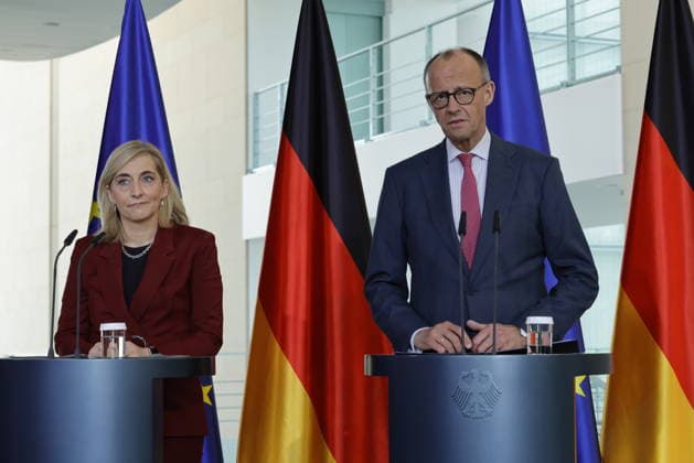 Nina Warken, Bundesministerin für Gesundheit , Friedrich Merz, Bundeskanzler , Deutschland, Berlin, Bundeskanzleramt, Pressestatement des BK und BM’in Warken nach der Kabinettsitzung *** Nina Warken, Federal Minister of Health , Friedrich Merz, Federal Chancellor , Germany, Berlin, Federal Chancellery, Press statement by BK and BMin Warken after the cabinet meeting
