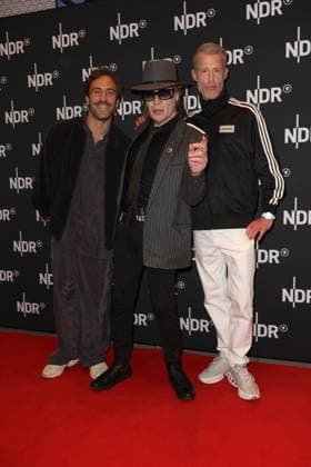 RECORD DATE NOT STATED PREMIERE UDO. REBELL. ROCKSTAR 28.04.2026 Max Giesinger, Udo Lindenberg, Benjamin von Stuckrad-Barre, Premiere des Films UDO. Rebell. Rockstar. in der Astor Filmlounge in der Hafencity, Hamburg, 28.04.2026 Copyright: xEventpressxMPx