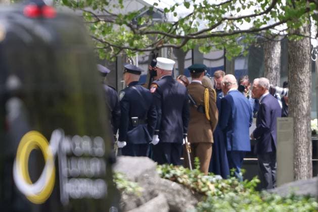 Visit of King Charles III and Queen Camilla in New York, United States. King Charles III and his wife Queen Camilla paid tribute to the victims of the 2001 bombings in New York City on Wednesday, the 29th. NEW YORK NY UNITED STATES Copyright: xVANESSAxCARVALHOx