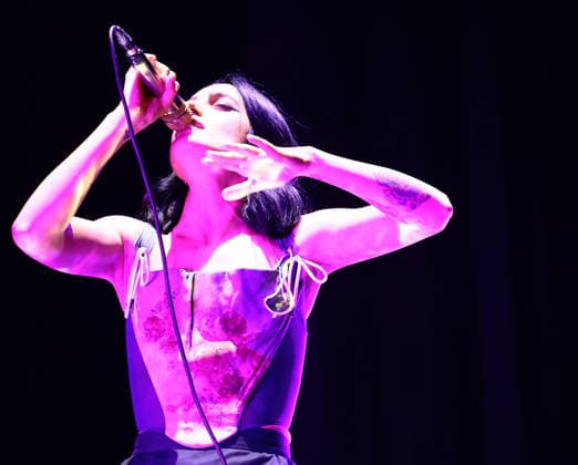 Two years after her 2024 tour, which, following the 2023 concert at the Verona Arena, saw her grace the stages of Italy s most important theaters, Levante is finally ready to return to the stage with a completely revamped tour. The Sicilian singer-songwriter s new live project, titled Dell amore – Club Tour 2026, marks her long-awaited return to live performances.  Copyright: xMatteoxChinellatox xipa-agency.netx xipa-agency.netx xMatteoxChinellatox IPA_Agency_IPA74320906