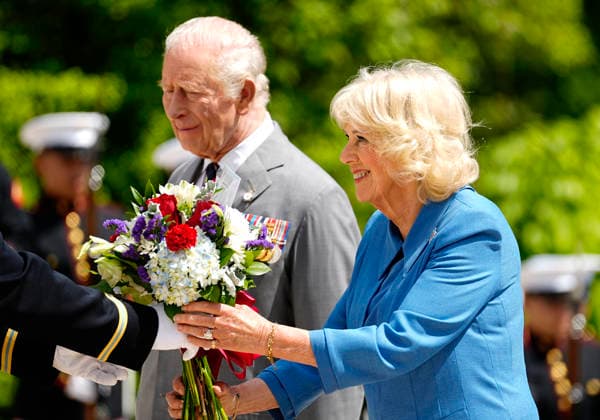 King Charles III and Queen Camilla participate in a Wreath Laying Ceremony at the Tomb of the Unknown Solider at Arlington National Cemetery in Arlington, Virginia on Thursday, April 30, 2026. The King and Queen are ending their four-day state visit to the U.S. in Virginia before returning to the U.K. this evening.  ARL20260430237 BONNIExCASH